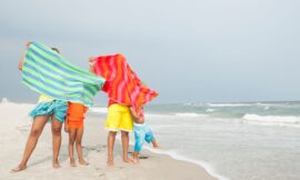 ¿Son seguras las tintas utilizadas en las toallas de playa?